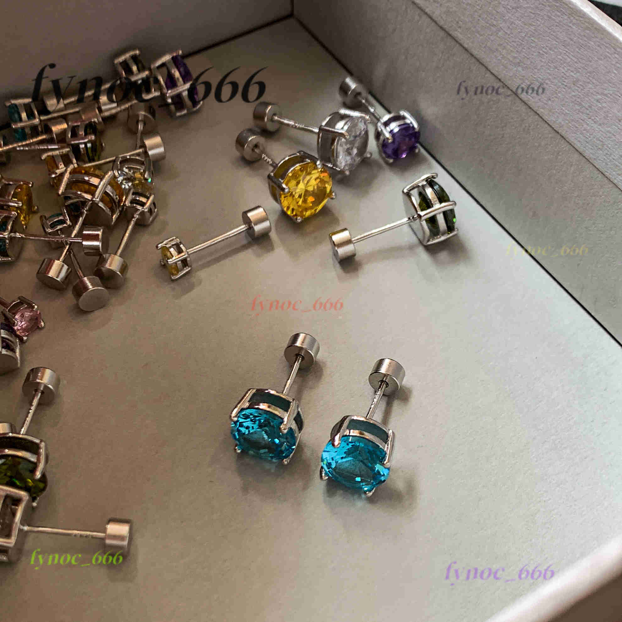 Fashionable and Versatile S999 Sterling Silver Shiny Moissanite Stud Earrings for Women Jewelry Factory Wholesale