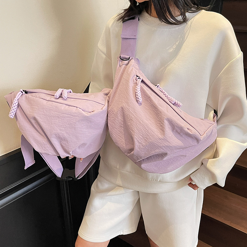 2025 Designer's New Women's Crossbody Bag Fashion Sports Dumpling Bag Outdoor Shoulder Bag