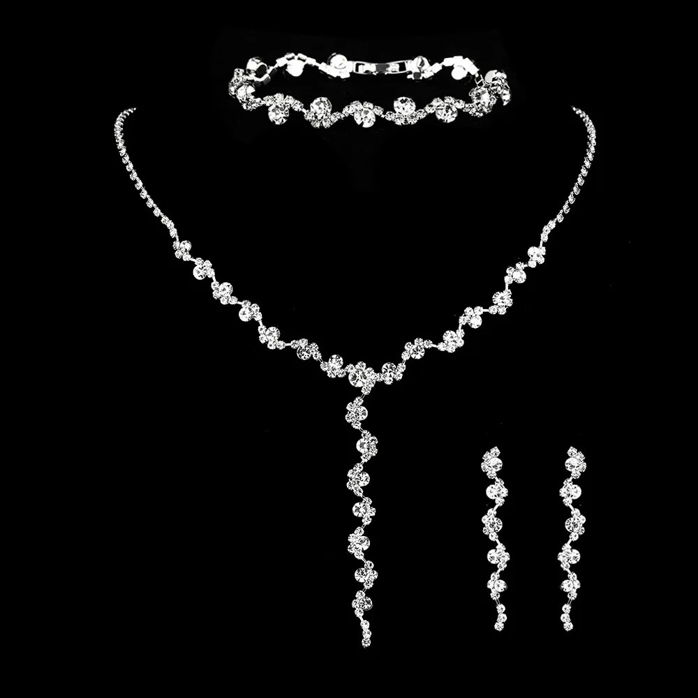 4 pieces of womens European and American fashion jewelry set necklace bracelet earrings brides wedding dress ac 250715