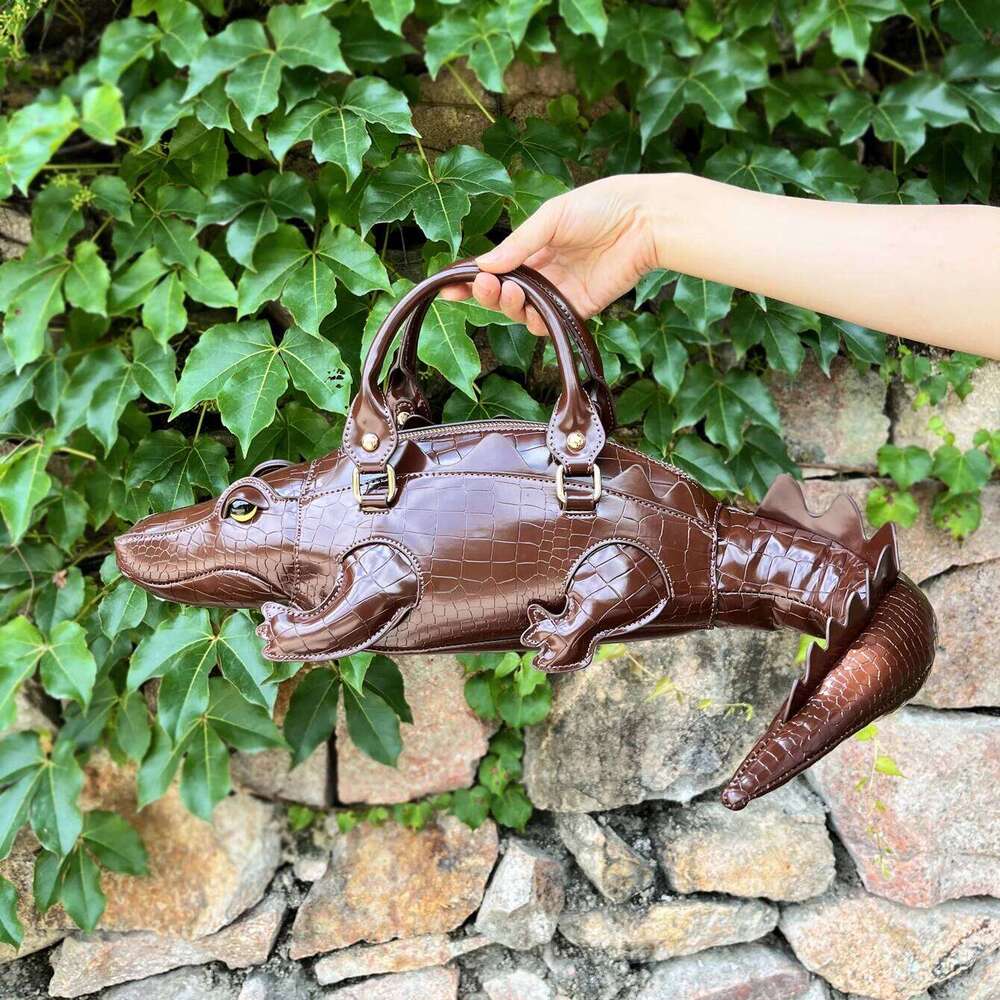 Hot Selling Purses And Handbag Designer Women's Purse Pu Leather High Quality Handmade Handbags Funny Shape Shoulder Bag