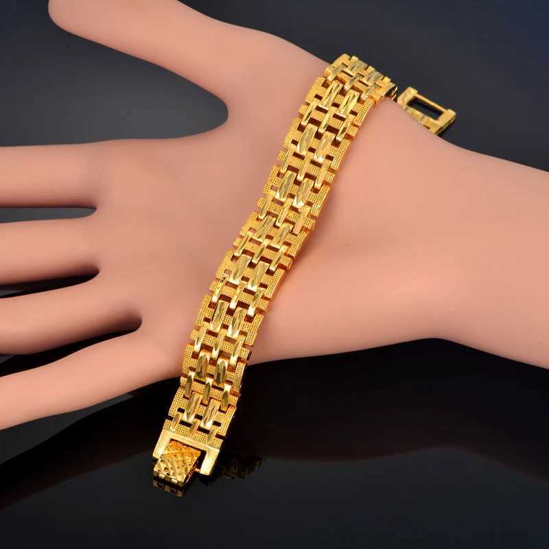 14mm Chunky Yellow Gold Color Classic Frosted Link Chain Bracelets for Women and Men Fashion Hand Chain Bracelet Wholesale W250728
