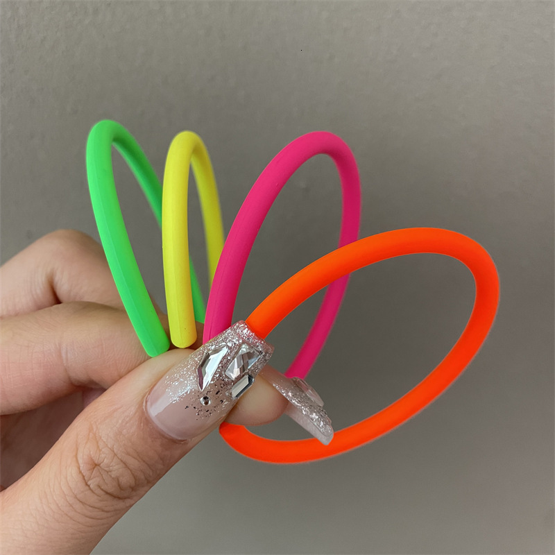 Extra Large Hoop for Women 2025 New Candy Color C-Shaped Exaggerated Personality Fashion Trendy Earrings