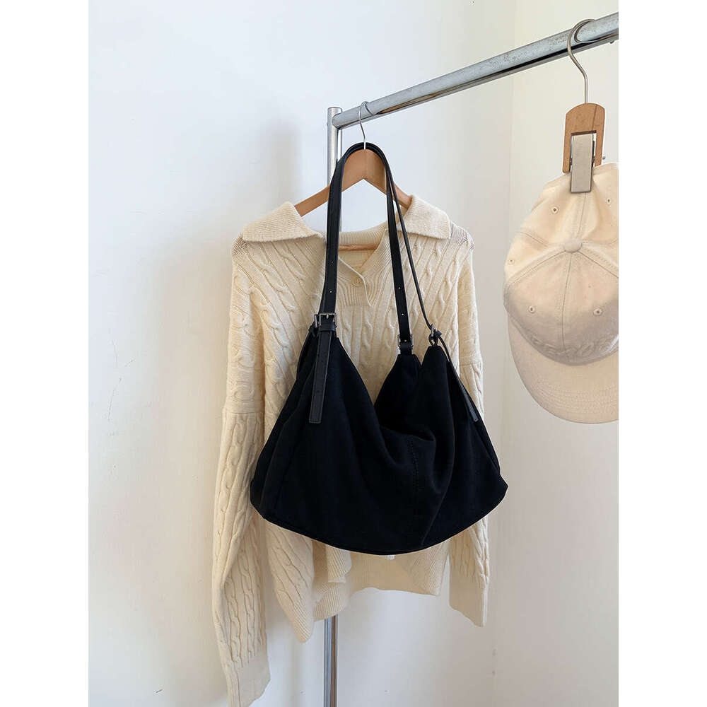 New Tote for Women, Large Capacity Shoulder Bag, Ins Style Soft Leather Fashion Versatile Suede Commuter Bag