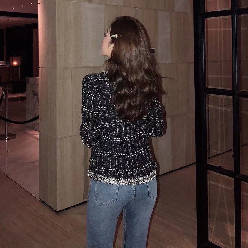 Designer Spring and Autumn Lady French Long-sleeved Stylish Top for Women 2025 New Round Neck Retro tassel Women's Coat free shipping