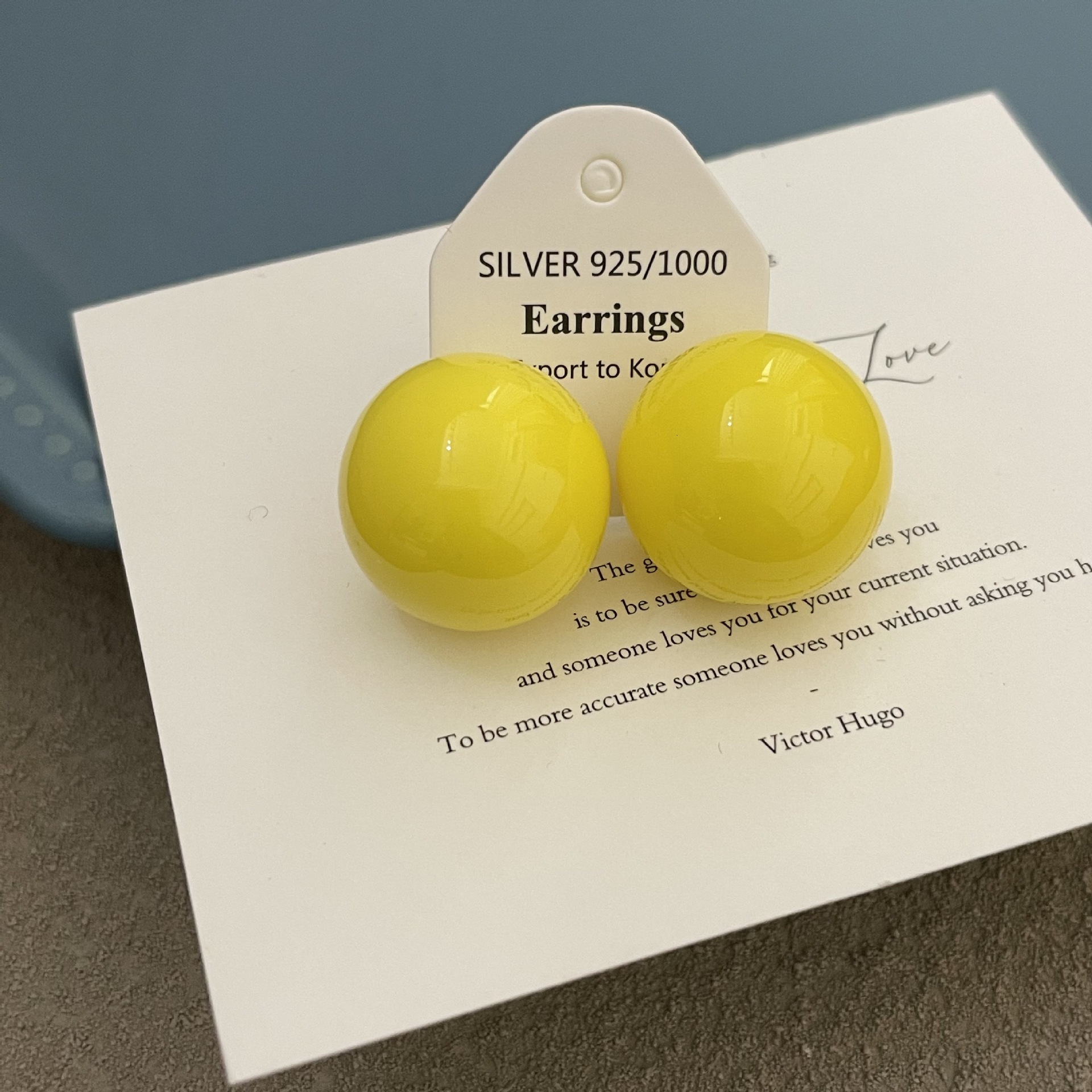 2025 Spring Summer New Colorful Candy Ball for Women S Sier Needle Girl Temperament Round Stud Earrings