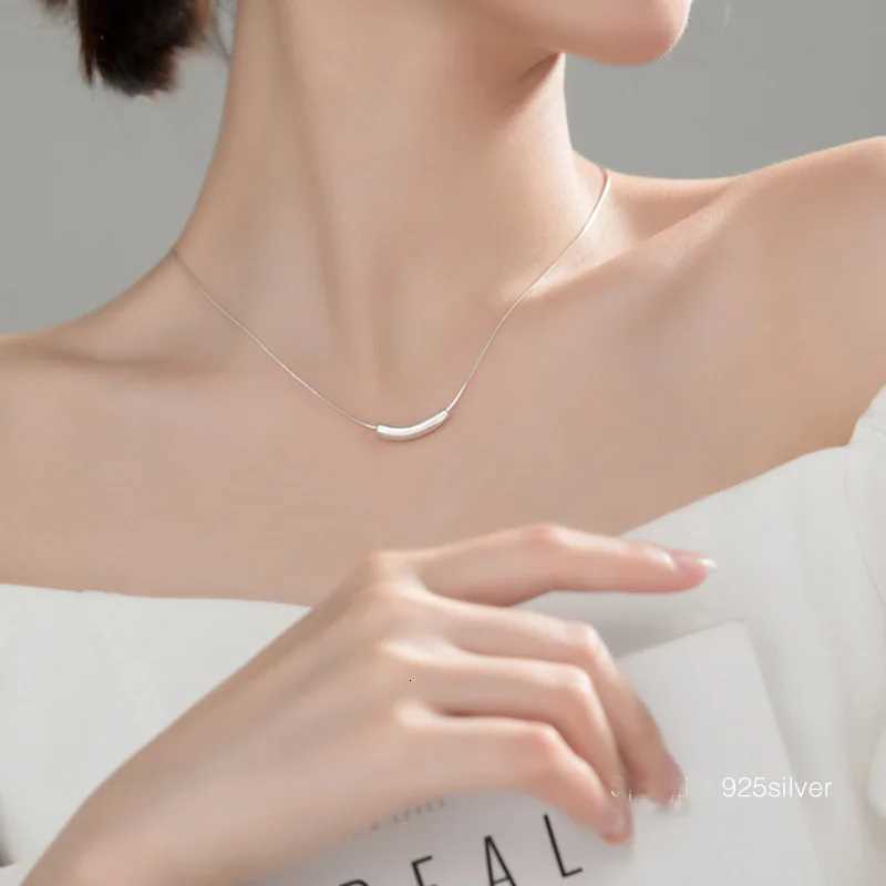 925 Sterling Silver Necklaces Women Fine Jewelry Wedding Accessories Geometric Pipe Pendant Beads Necklace Wholesale XJ250708