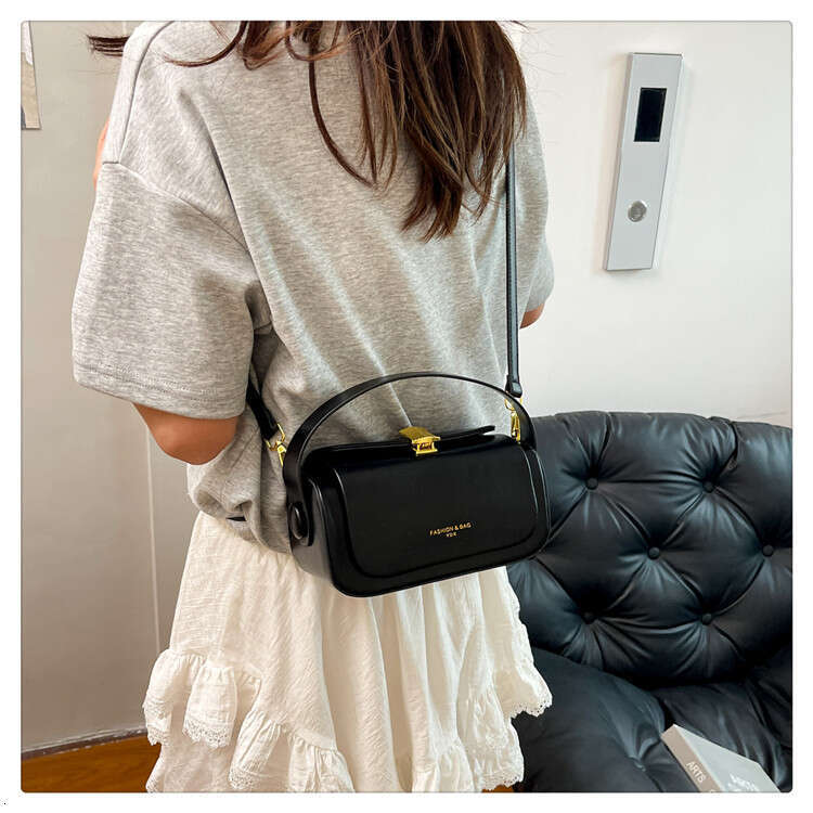 2025 New Women's Design Cross-border Handbag Box Korean Fashion Fresh Style Unique Shoulder Crossbody Bag
