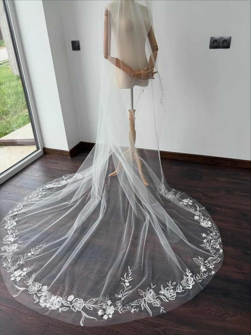 3M Long Cathedral Bridal Veil Flowers Lace Edged Appliques with Comb 1 Tier Veil Wedding Bride Accessories Customized