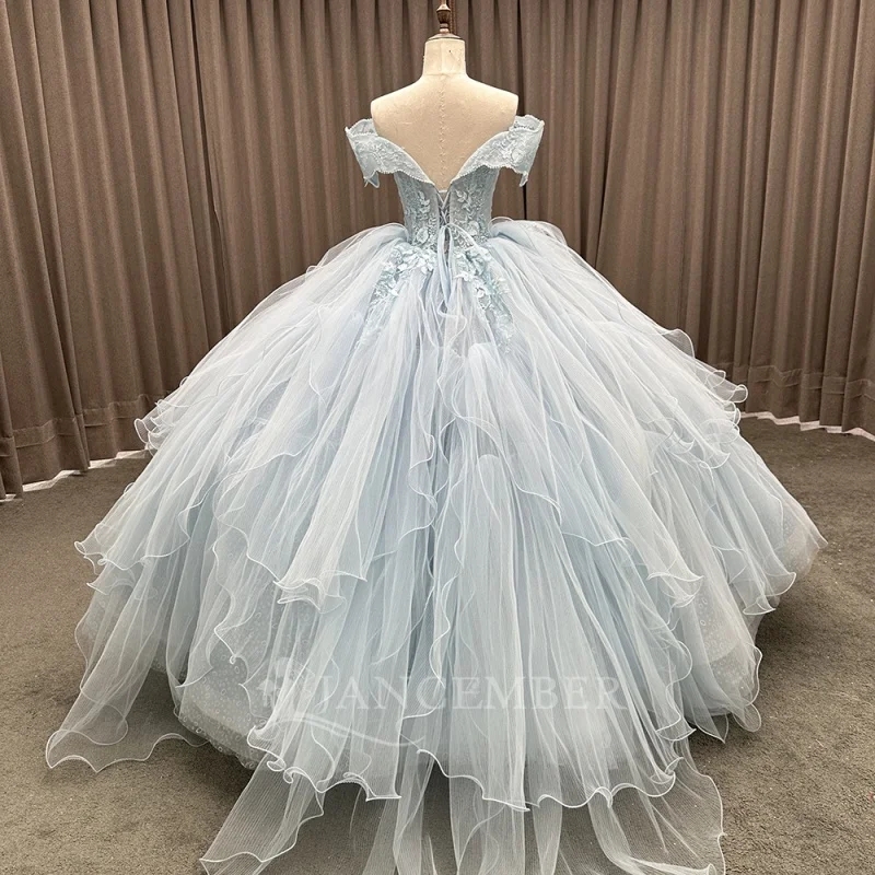 Light Sky Blue Princess Quinceanera Dresses Appliqued Lace Beading Tull Tiered Sweet 16 Dress Sweetheart Ball Gown Vestidos 15 Anos