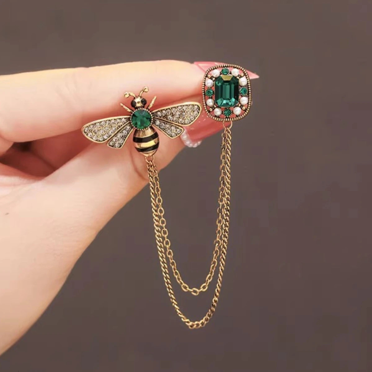 1 Piece Of Bee Crystal Tassel Womens Brooch Sweater With A Unique And 250728