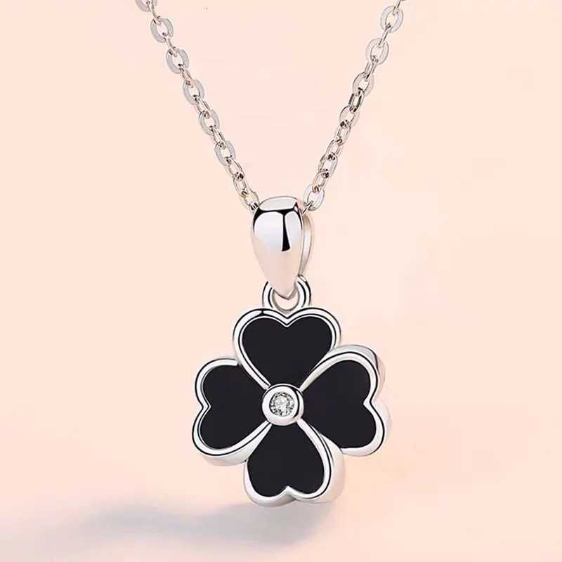 Pendant Necklace for Women Red Black Green Clavicle Chain 925 Silver Plated Cute Princess Style Z250910