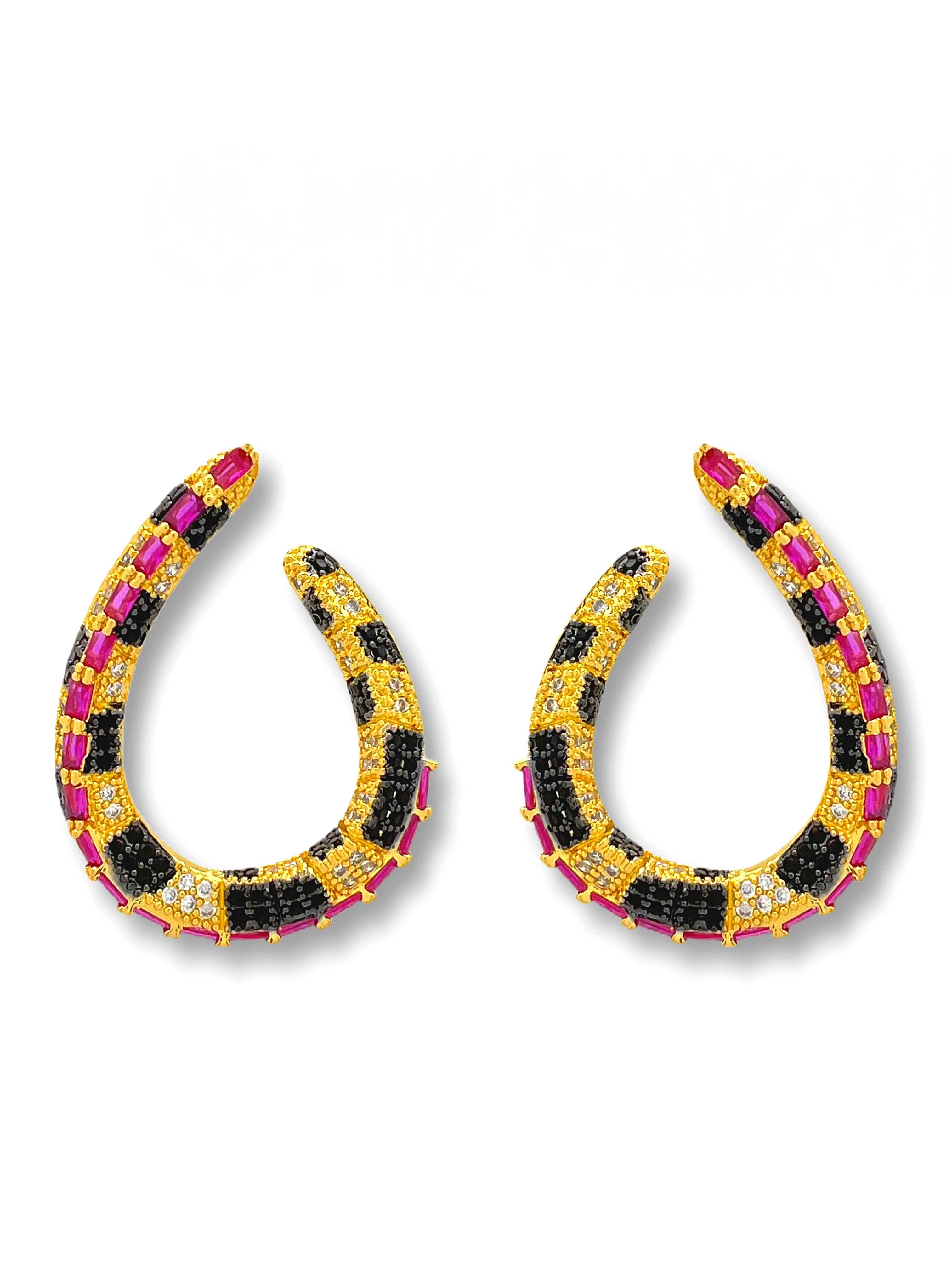 Stylish Unisex Low Sensitivity Jewelry: Unique Design 18K-Gold Dipped Huggie Earrings