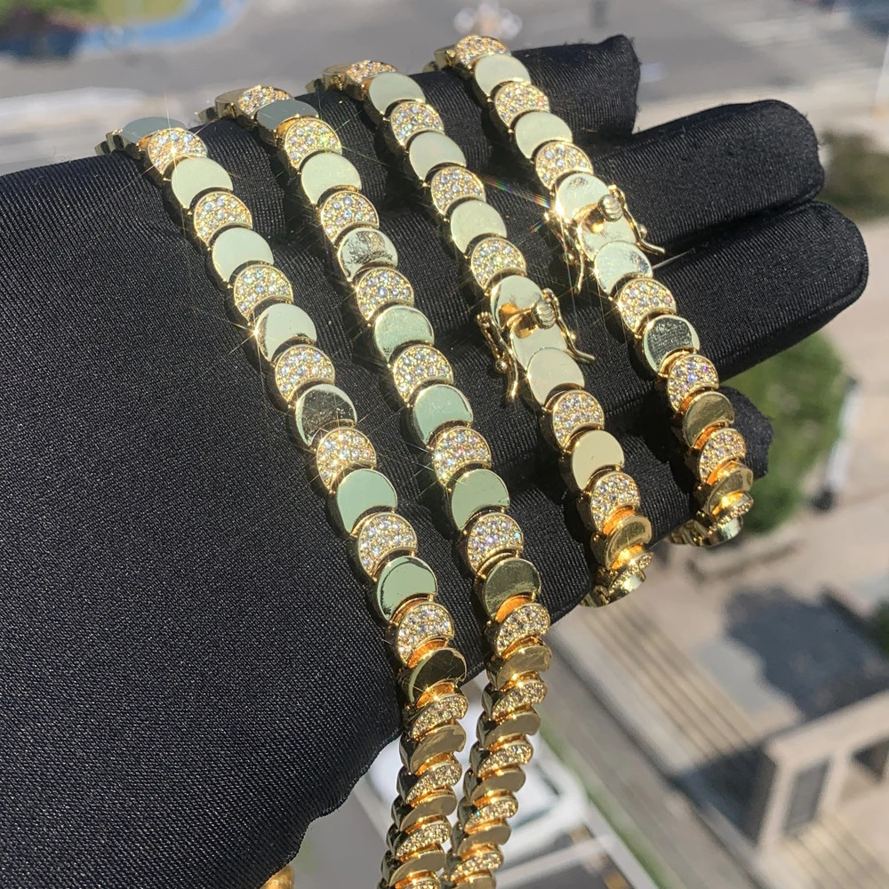 Wholesale Geometric Shiny Plain Micro Pave 5A Zirconia CZ Moon Shaped Chain Choker Necklace Gold Color Fashion Women Jewelry Set 250723