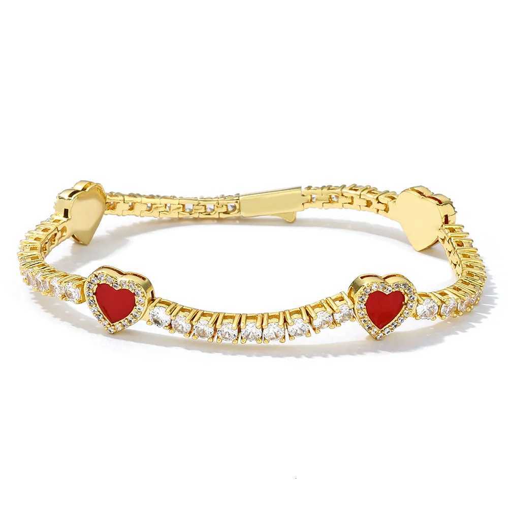 ESKIM Hot Selling Colorful Heart Shaped Tennis Chain 4mm Wide Gold Plated Tennis Bracelet Hip Hop Women Jewelry W250728