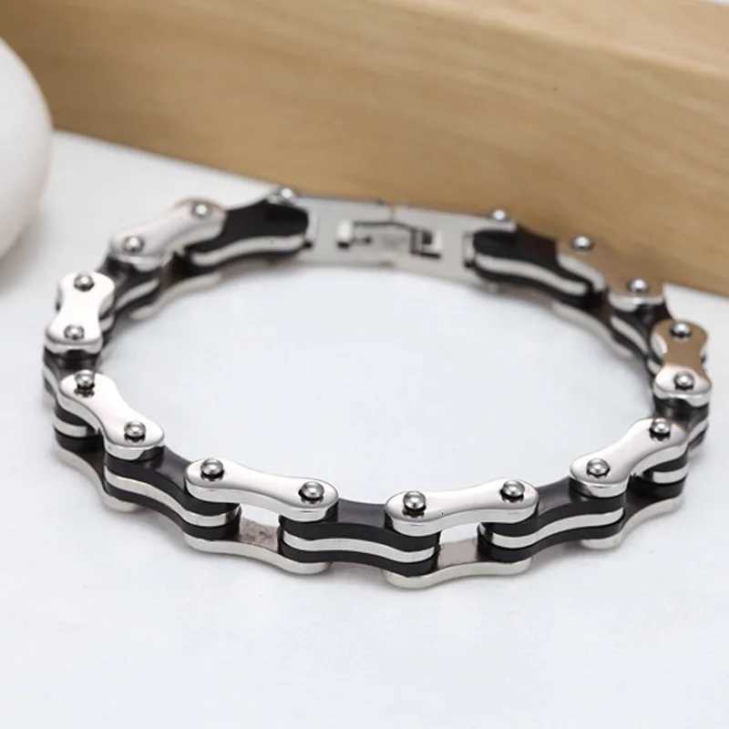 New Design Punk Stainless Steel Bracelet for Men Motorcycle Bike Bicycle Chain Jewelry Bangle Popular Style Friendship Gift W250728