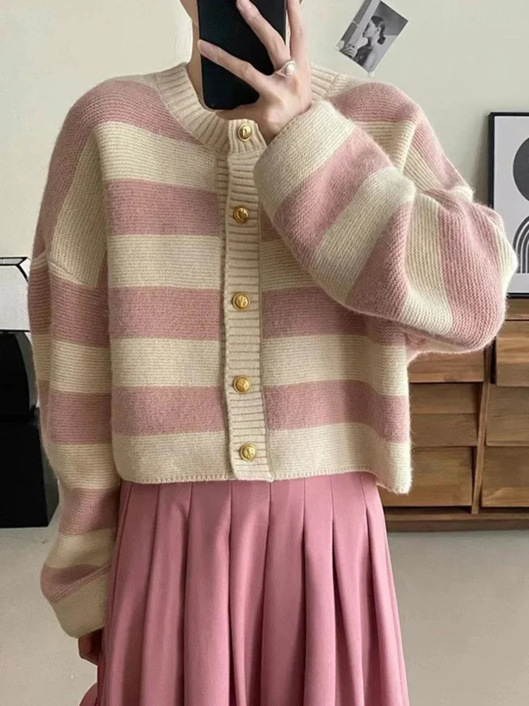 Korean Fashion Sweater Cardigan Women Knitted Striped Autumn Winter Long Sleeve Loose Short Cardigans Casual Tops 250728