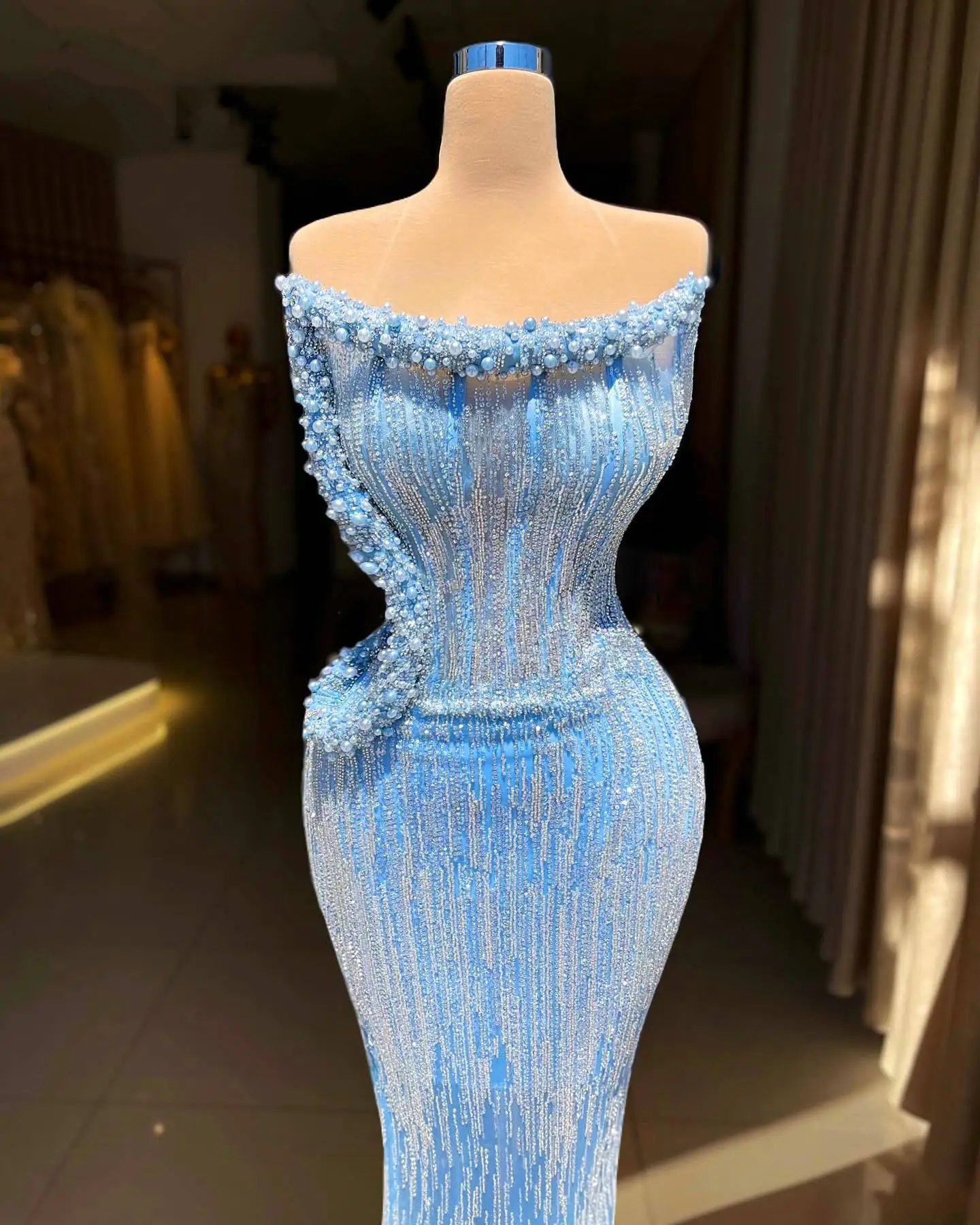 Sparkly Evening Dresses For Women Strapless Sleeveless Gown Beaded Sequins Floor Length Dress Party Customized Dress