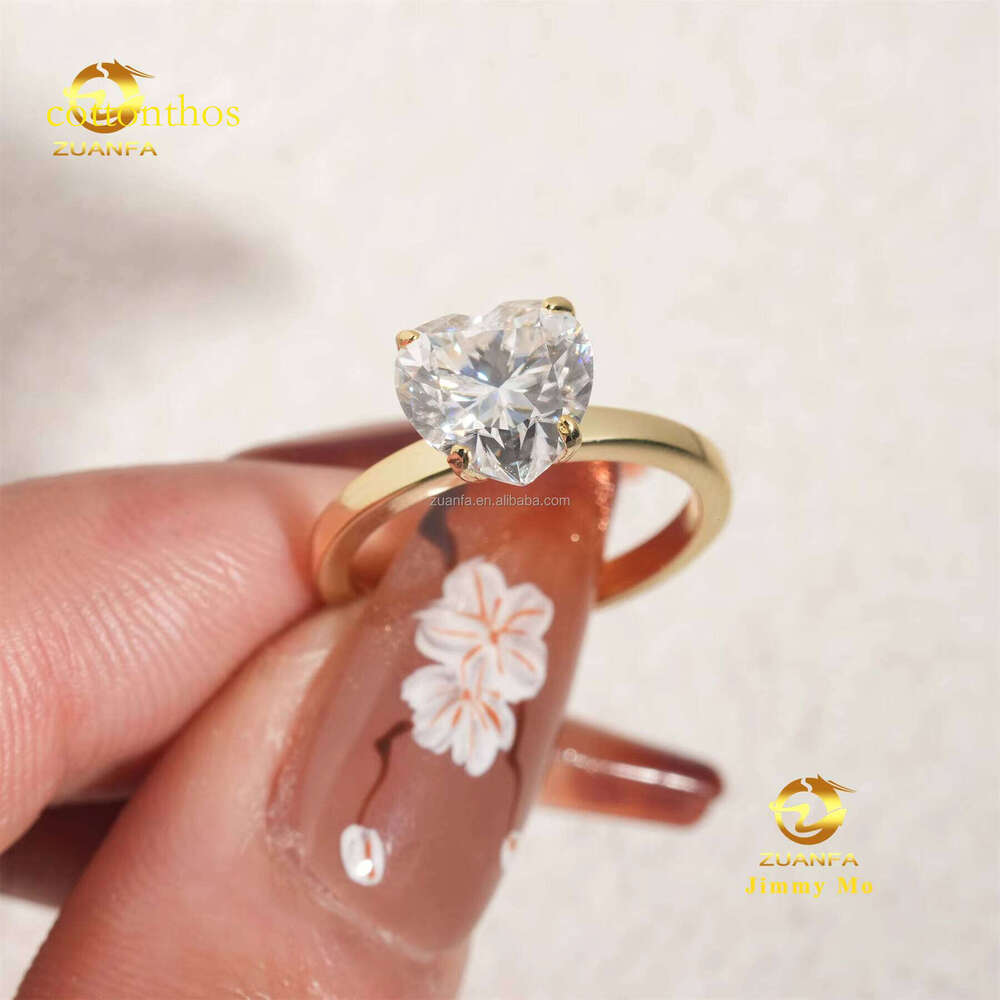 Hidden Halo Elegant Bride Wedding Jewelry Silver Heart Silicon Stone Engagement Ring for Women with GRA Certificate