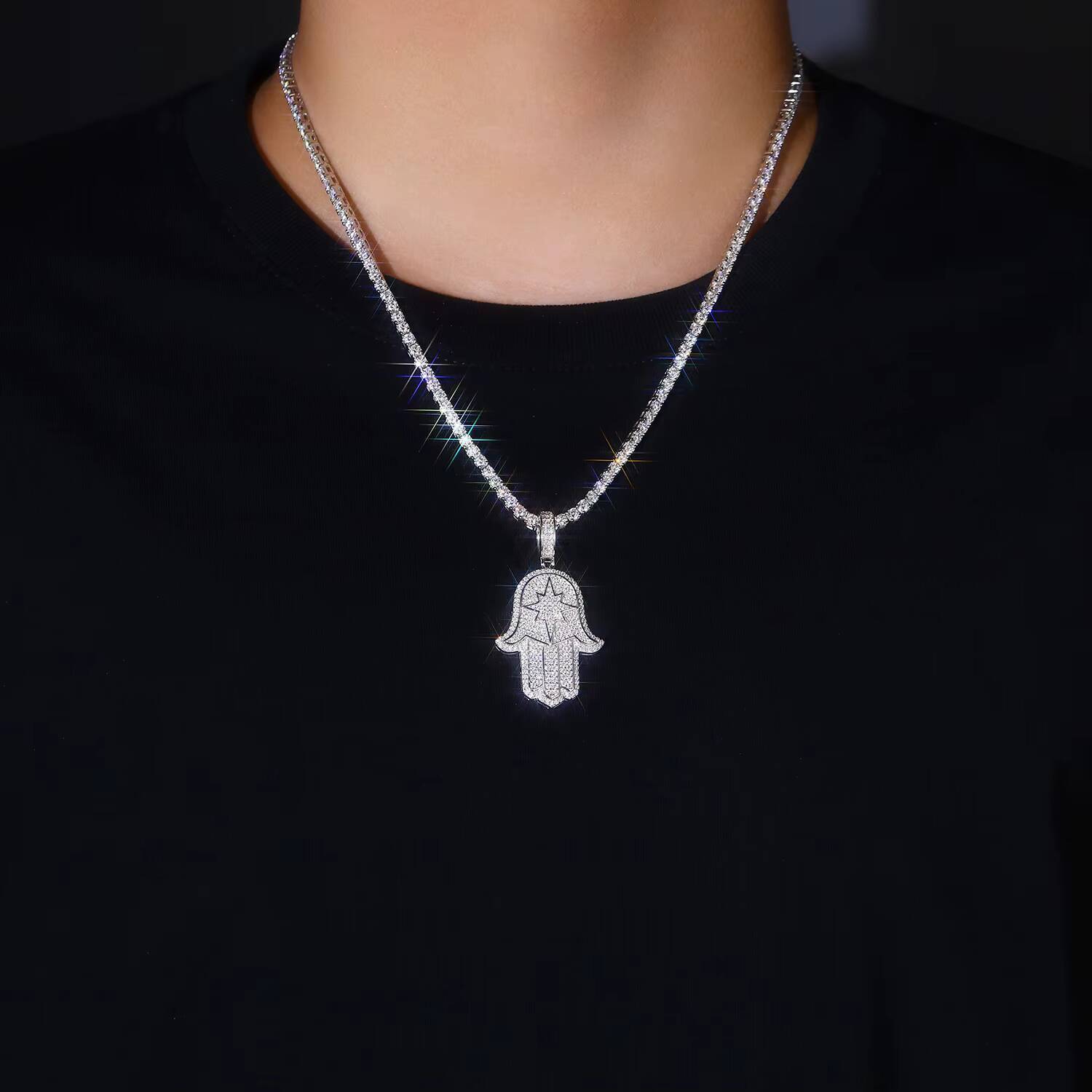 DE Hand Design VVS1 Moissanite Pendant Hiphop Hand Moissanite Pendant Rhodium Plated 925 Silver Moissanite Hand Pendant