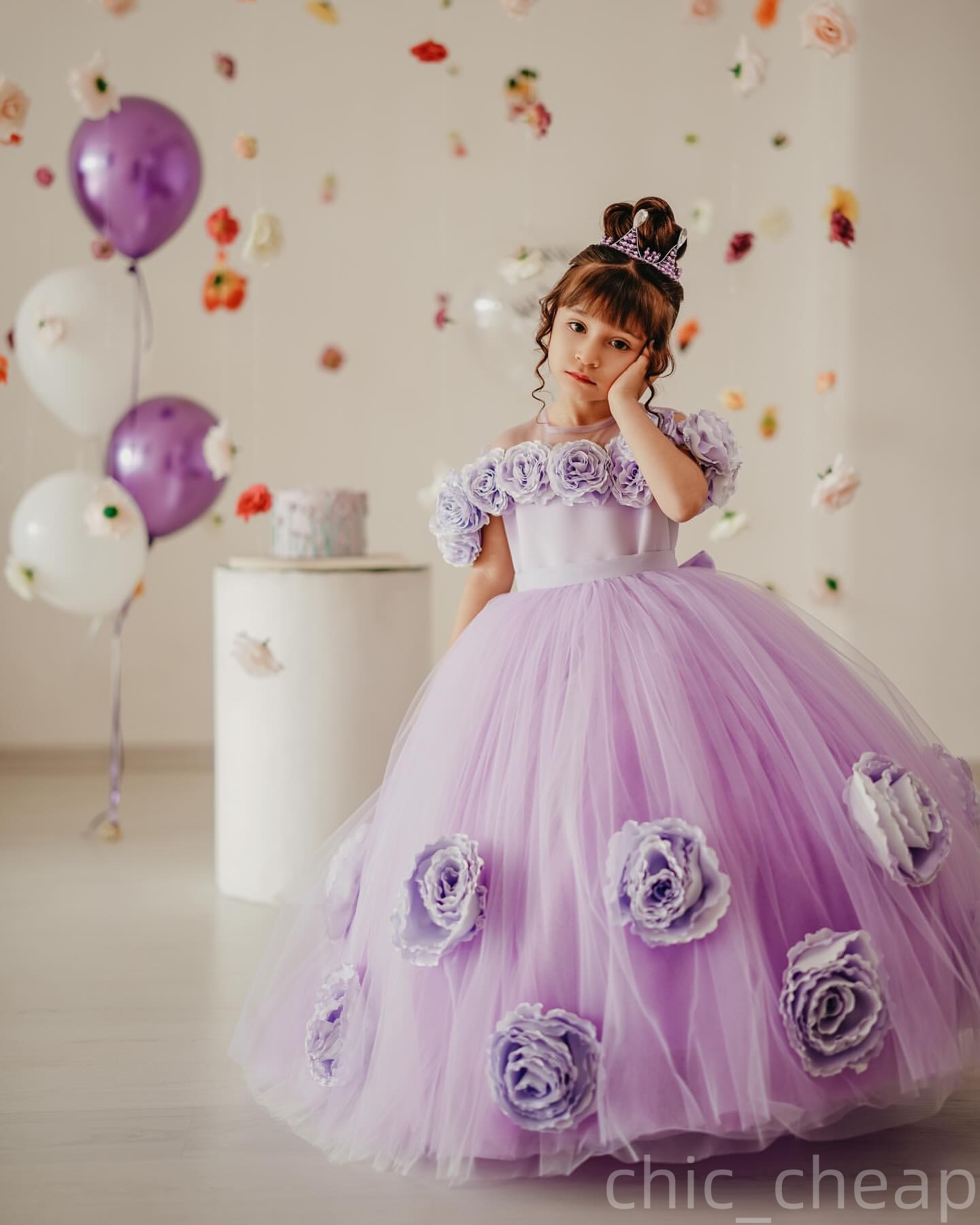 2025 Lavender Sheer Neck Flower Girl Dresses Ball Gown Flowers Tulle Little Girl Christmas Peageant Birthday Christening Tutu Dress Gowns ZJ411
