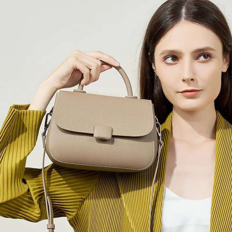 Designer Bags 2025 New Trendy Women's Genuine Leather Crossbody Premium Shoulder Purse, Saddle Bag & Stylish Handbag For Ladies Luxury Bag