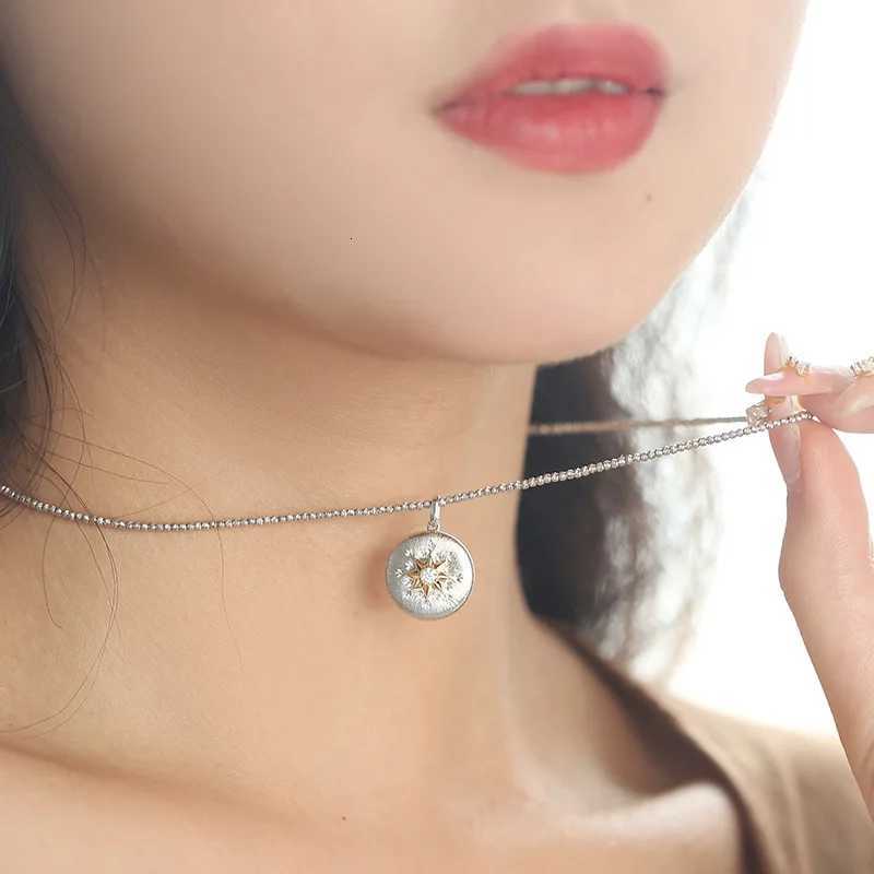 Elegant Crystal Star Pendant Necklace for Women Exquisite Clavicle Chain Jewelry Z250910