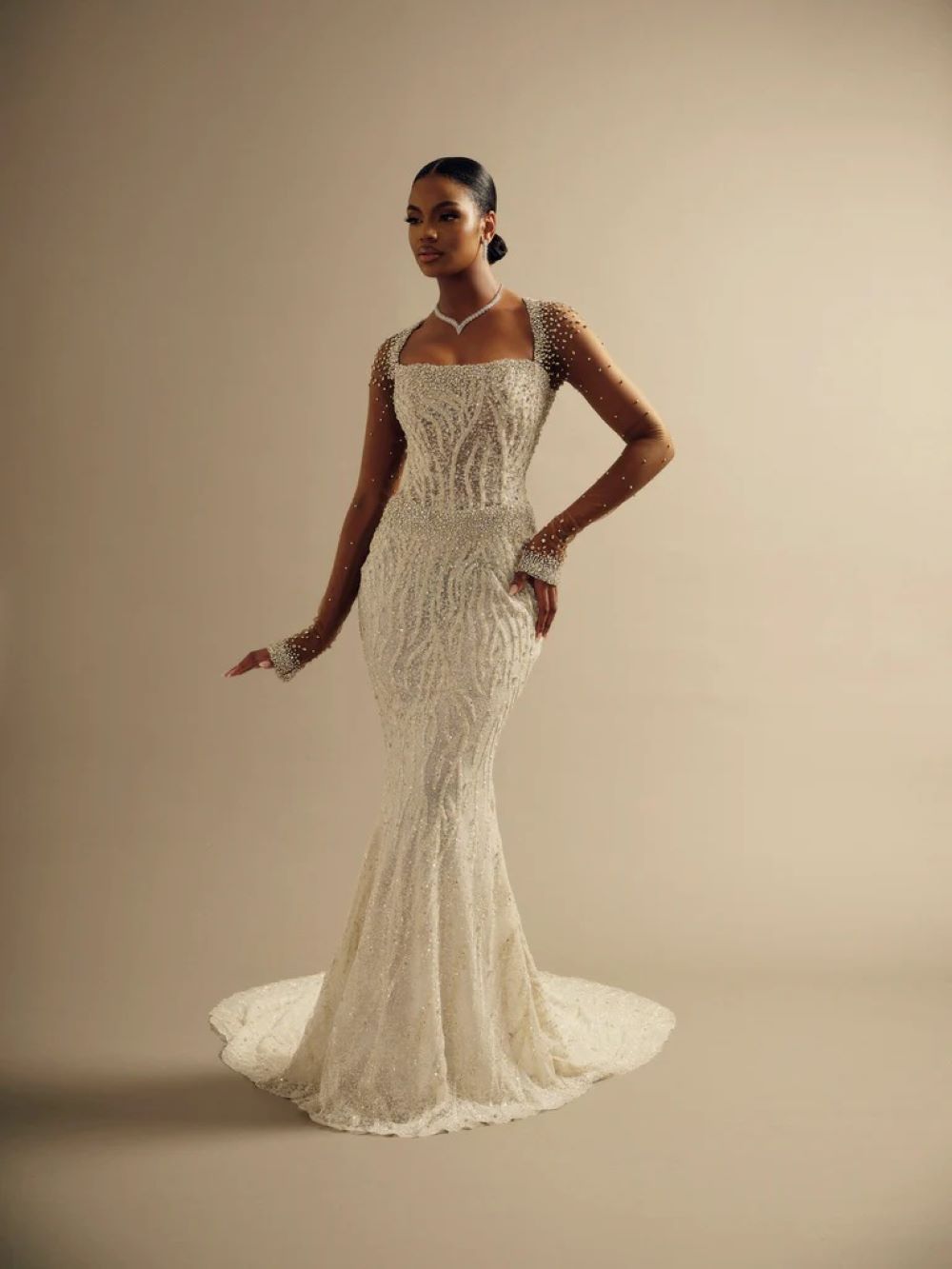 Luxury Wedding Dresses Crystal Sequins Bridal Gowns with Detachable Train Long Sleeves Illusion Mermaid Customized Vestidos De Novia Plus Size