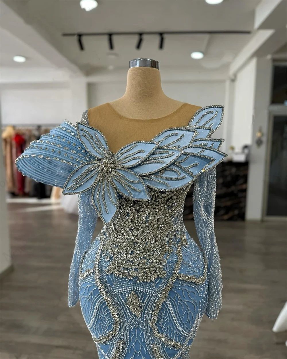 Modern Evening Dresses Crystal Beading Mermaid Prom Gowns Sequins O Neck Sleeves Rhinestone Customized Formal Occasion Plus Size Party Dress Vestidos 