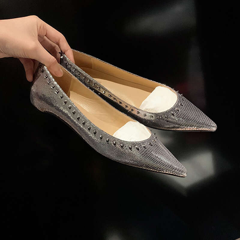 Designer Studiolee Shallow Mouth Pointed Toe Genuine Leather Solid Color Versatile Small Studded Buckle Flat Shoes for Women Summer