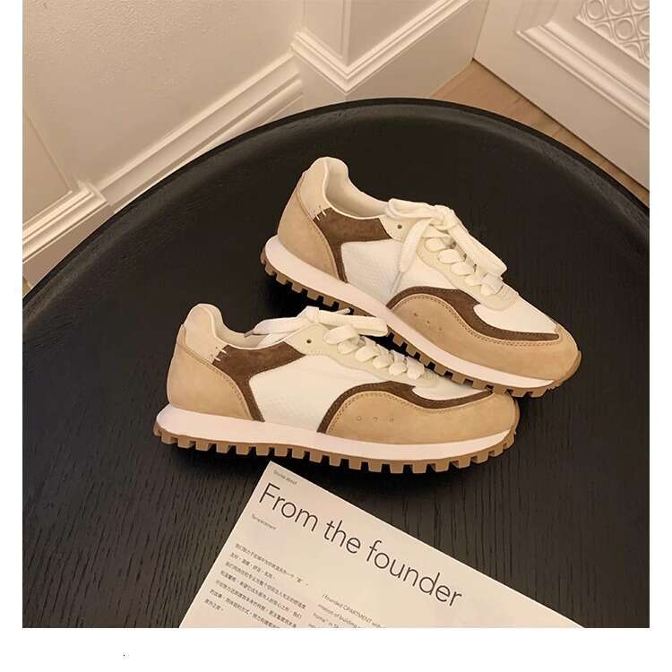 Designer Autumn New Breathable Soft Sole Comfortable Sneakers Summer Lightweight Women's Casual Shoes for Outdoor Wear