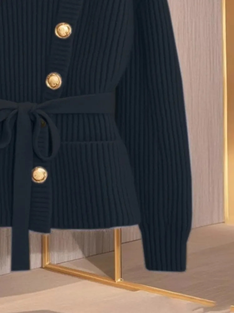 Autumn Winter Long Sleeve Fashion Women Cardigans Sweater Knitted Coat Casual Single Breasted Slim Chic Ladies Tops 250728