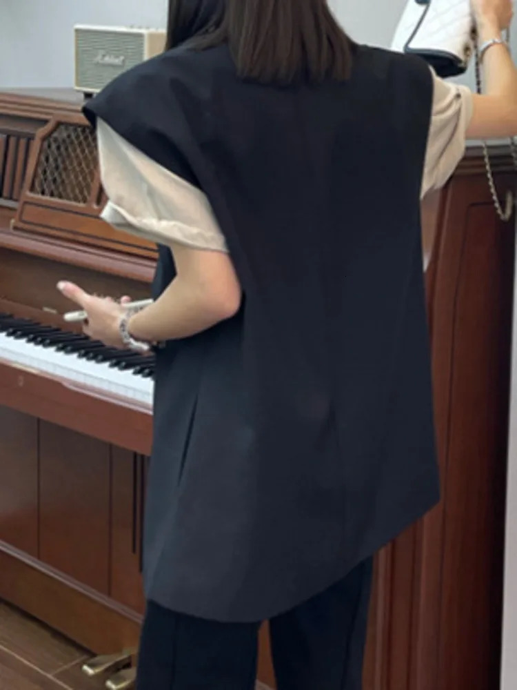 LANMREM Korean Vest Coat For Women Round Neck Sleeveless ner Irregular Solid Coats Female Clothing 2YA3562 250709