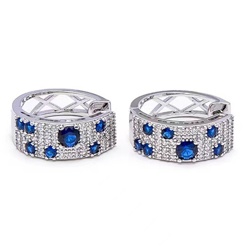 2025 Choucong Brand Ins Top Sell Clip Earrings Luxury Jewelry 925 Sterling Silver Round Cut Blue Sapphire Pave CZ Diamond Gemstones Party Women Earrin