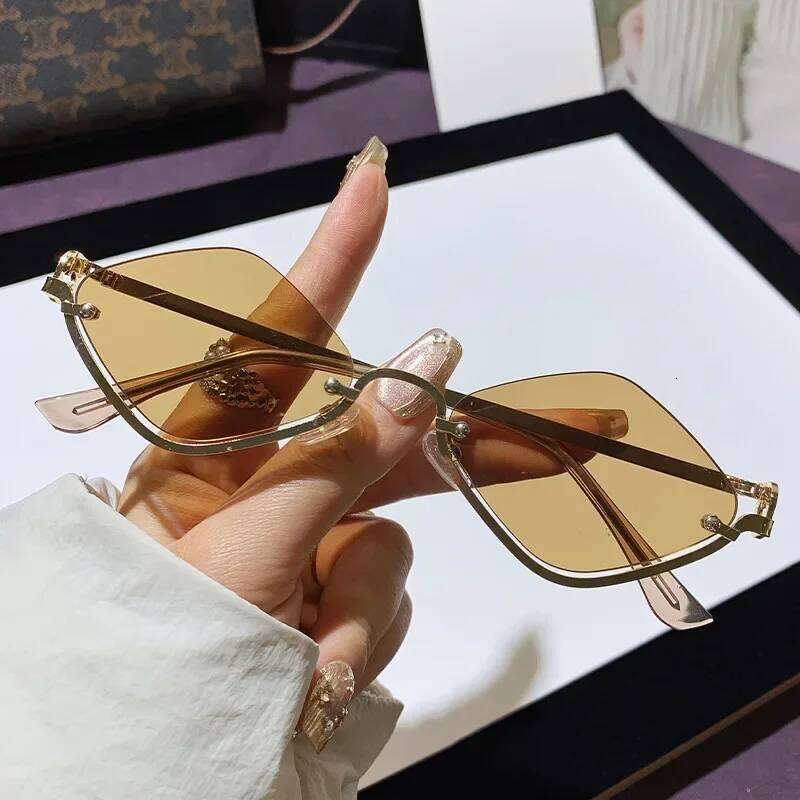 2025 Metal Women Simple Trend New Half Dia Shaped Men Dopamine Small Frame Outdoor Sunglasses