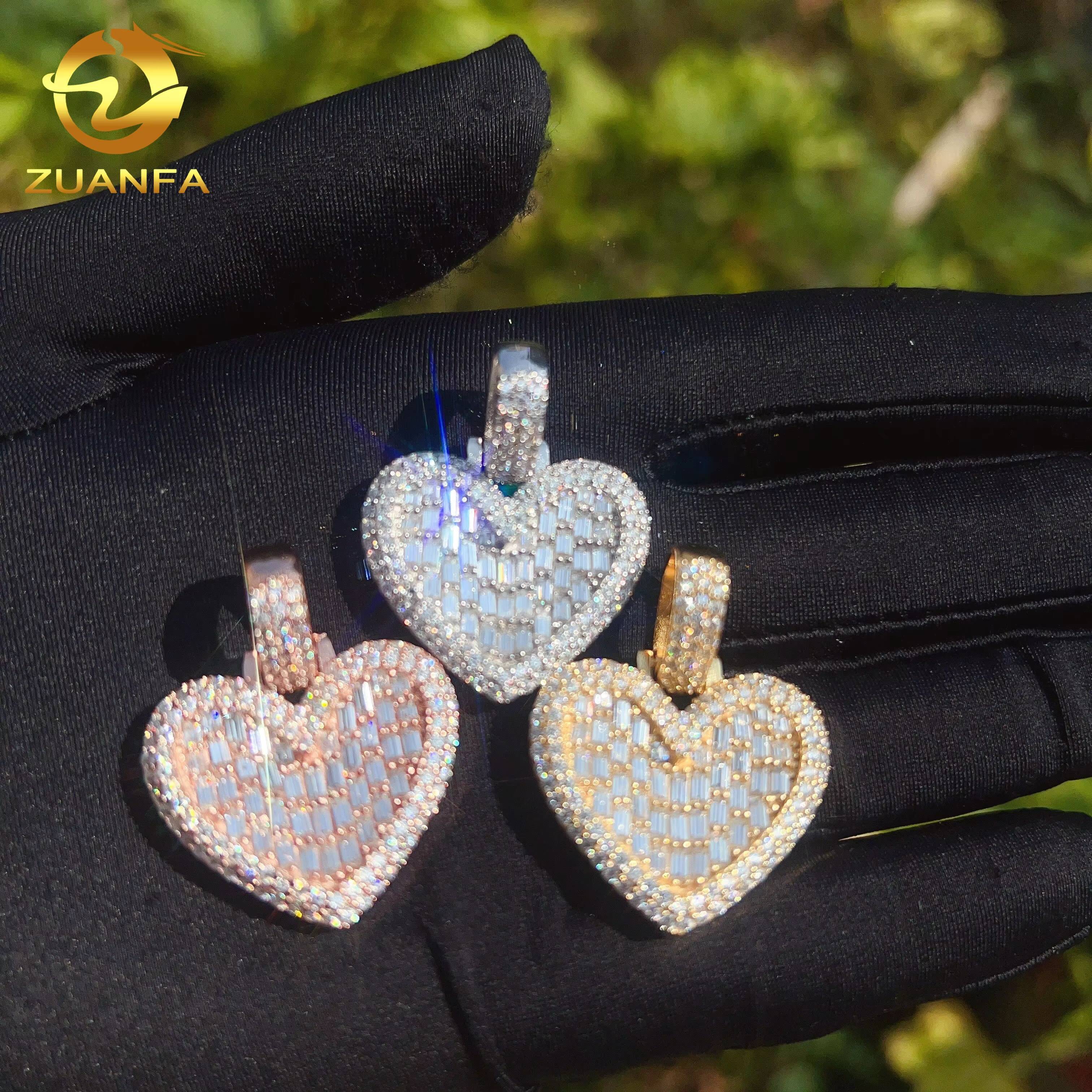 Custom Hip Hop VVS Moissanite Diamond Pendant Fine Jewelry in Sterling Silver 925 Iced Heart Pendant