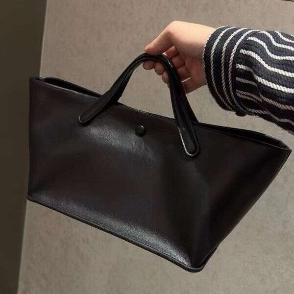 toteBag Shoulder bag ROSE NOIRE Genuine Leather Large Capacity Handbag 2025 New Autumn Winter Commuting Tote Bag For Women