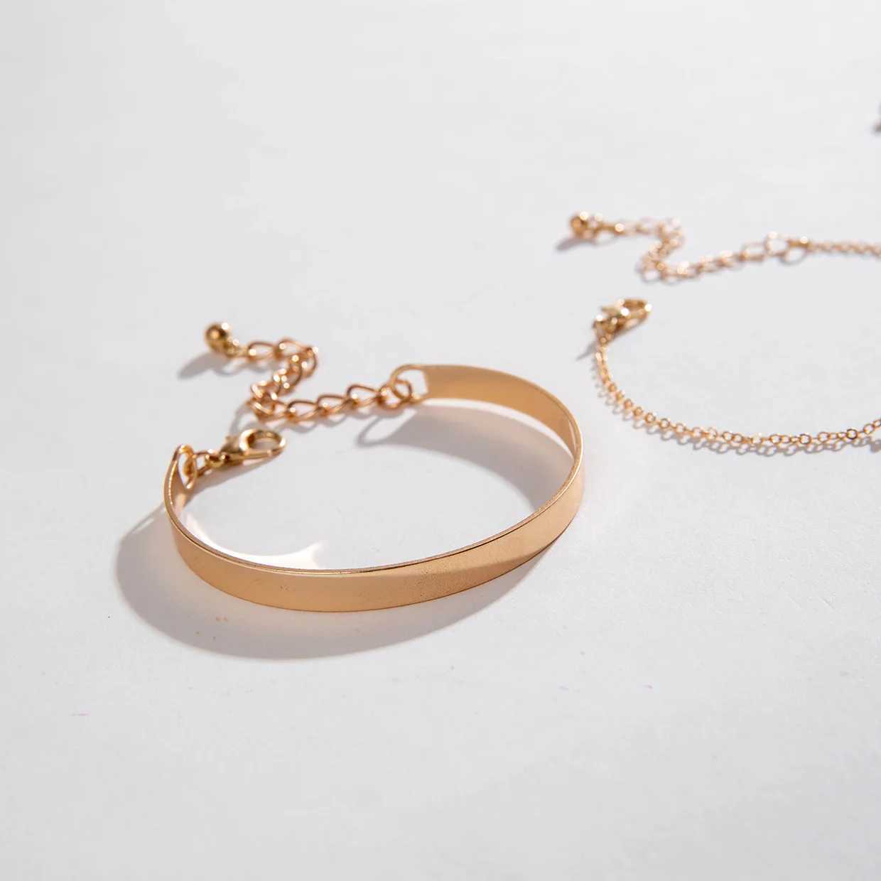 3Pcs/Set Bohemia Minimalism Metal Rhinestone Chain Bracelet Set for Women Metal Bangle Gold Color Jewelry Gifts W250728