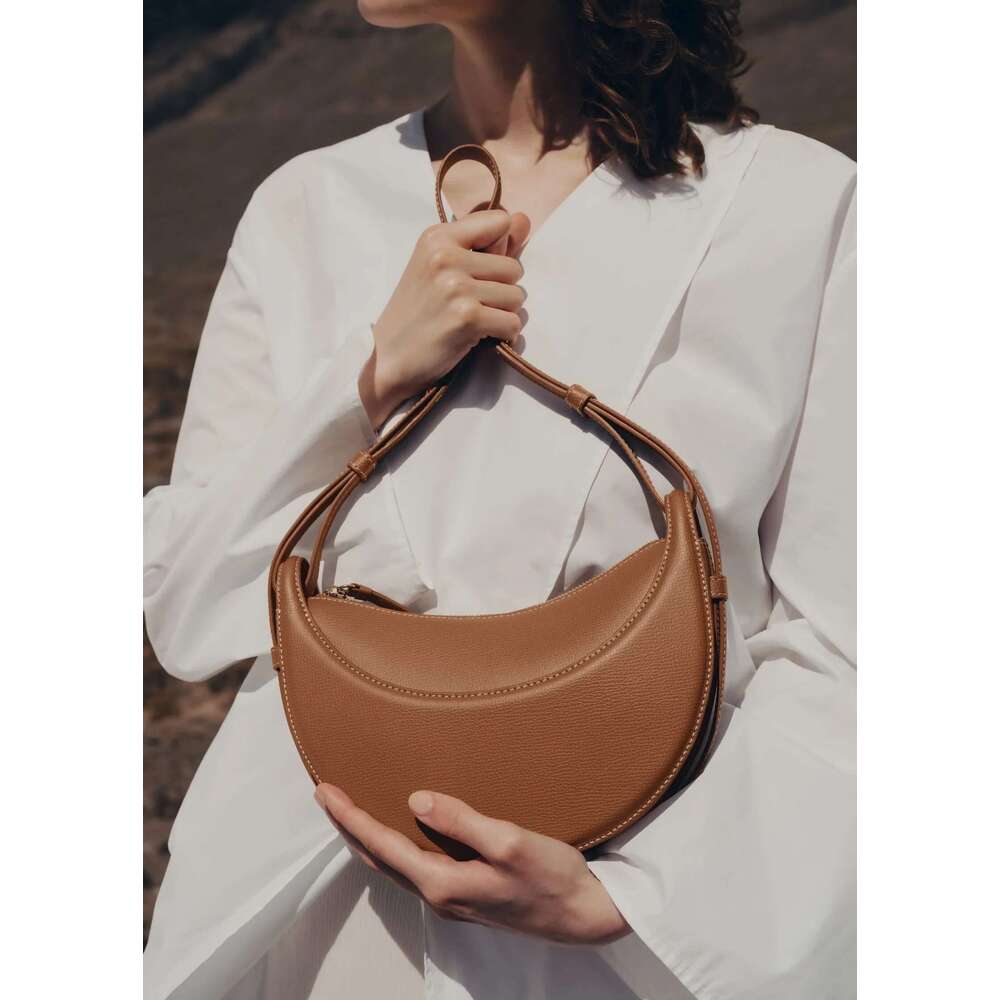 Designer Luxury France Crescent Retro Single Shoulder Niche Genuine Leather Cowhide Women S Armpit Crossbody Bag