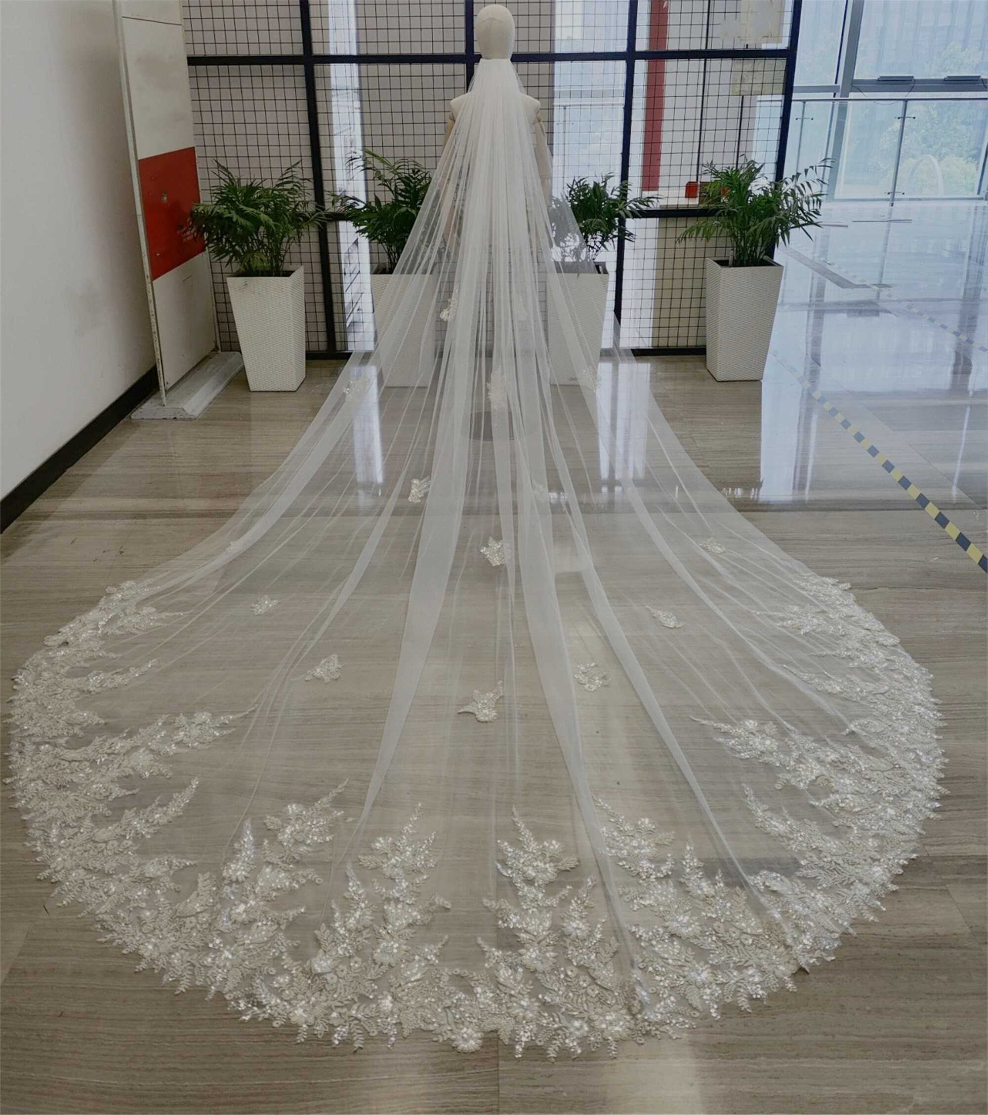 Luminous Appliques Sequins Cathedral 3 Meters Veil Bridal Wedding Accessories Real Picture Luxury Veil Customized