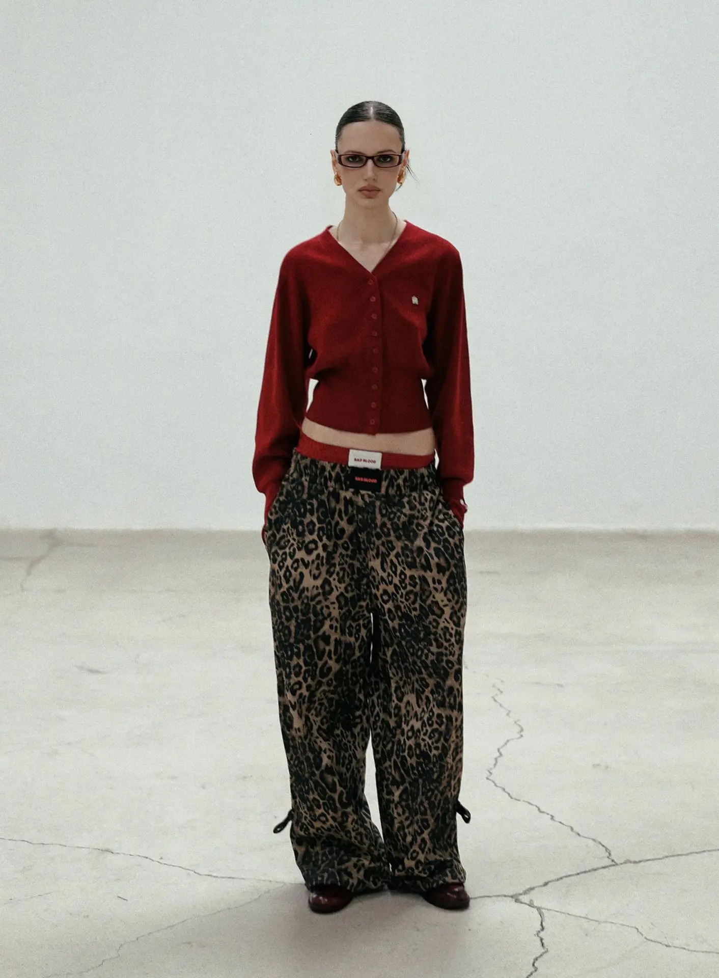 Vintage Knitted Cardigan Sweater Embroidered Round Neck Autumn Coat for Women 250728