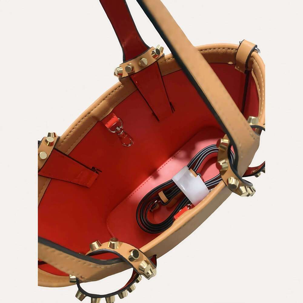 Evening Lady New Light Leather Strap Women's Tote Bag Commuter Versatile Large Capacity Handbag Unisex Classics