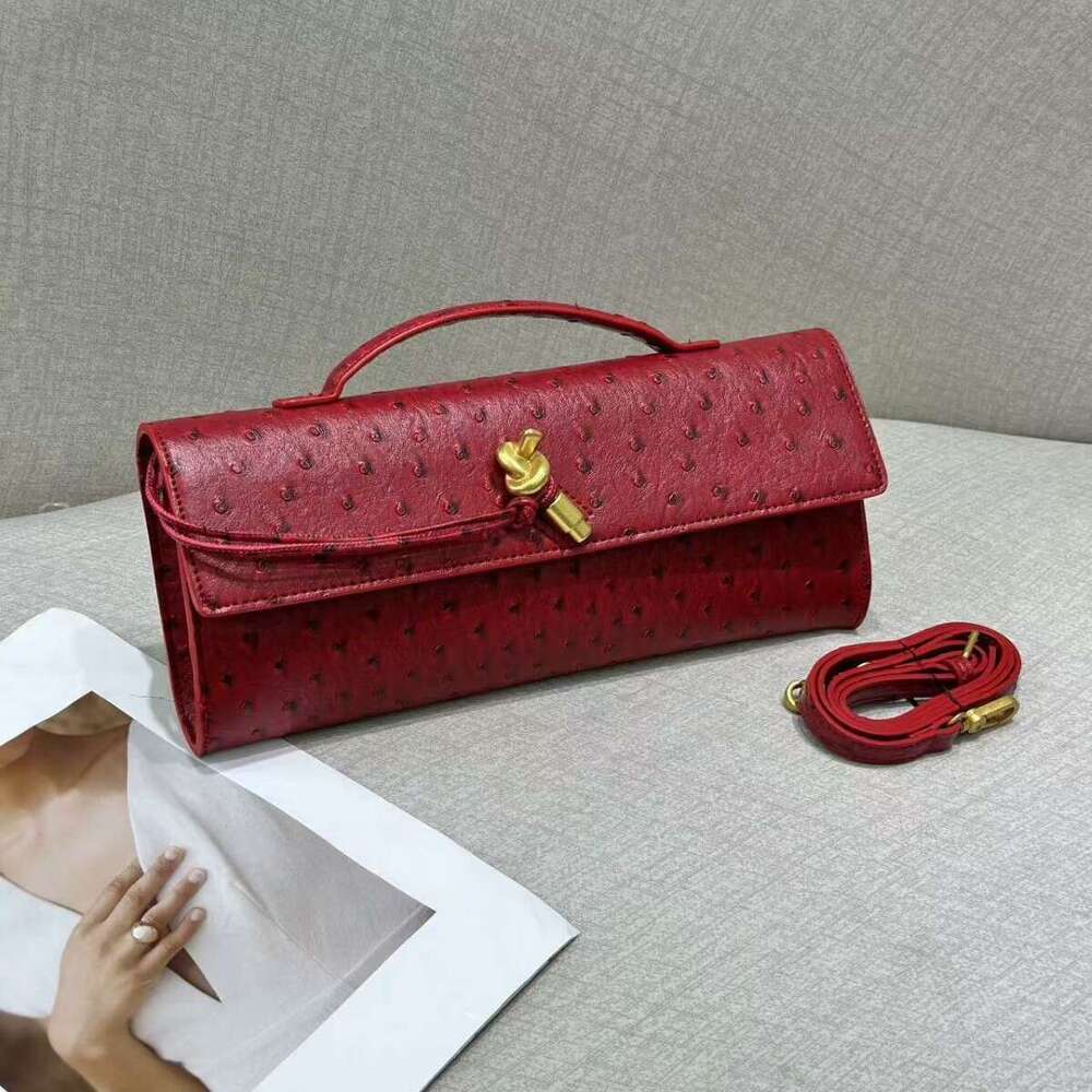 Ostrich Pattern Latch Lock Niche Horizontal High-End Baguette Shoulder Women's Underarm Clutch Bag