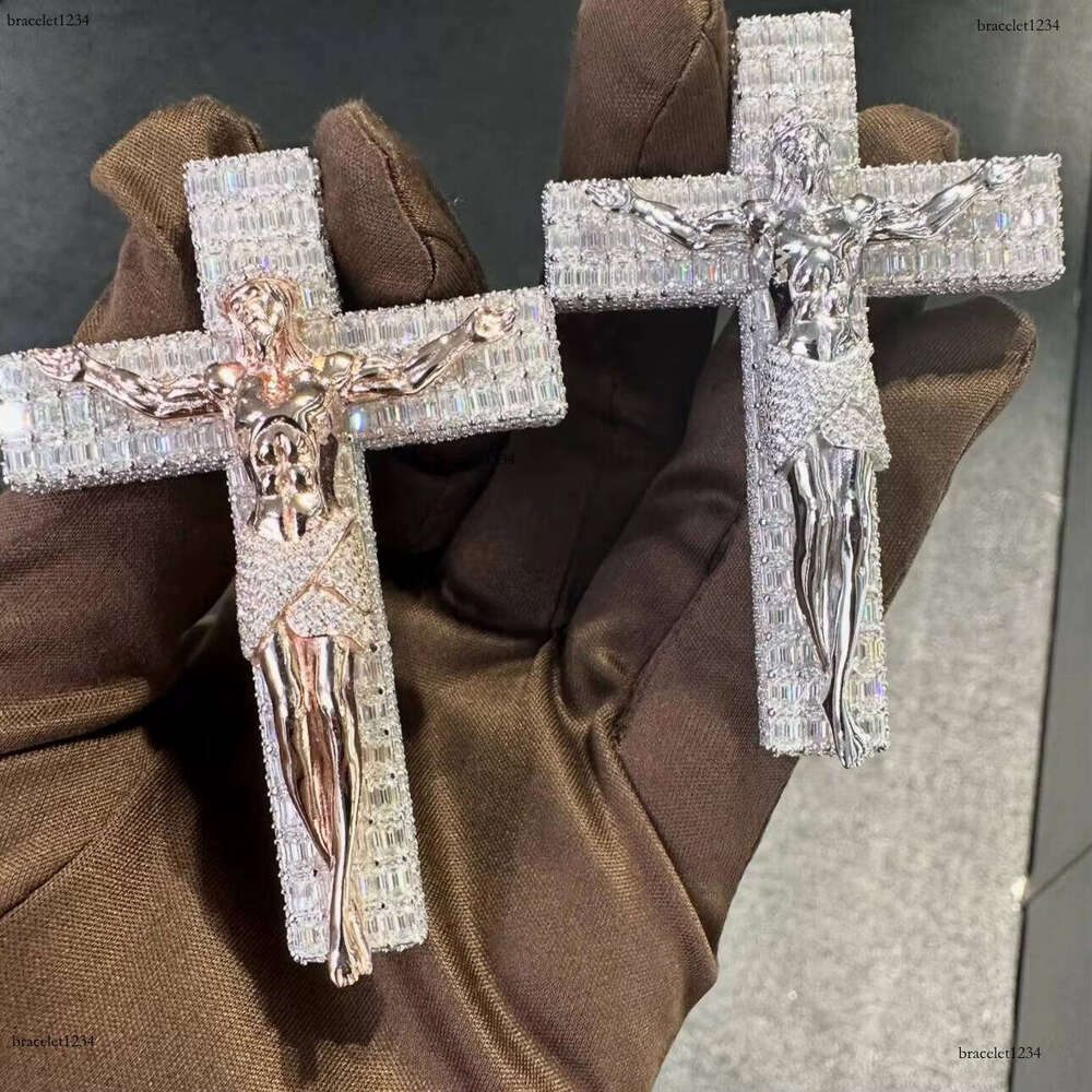 Custom Hip Hop Chain Sier Vvs Moissanite Lab Dia Iced Out Jewelry Cross Pendant