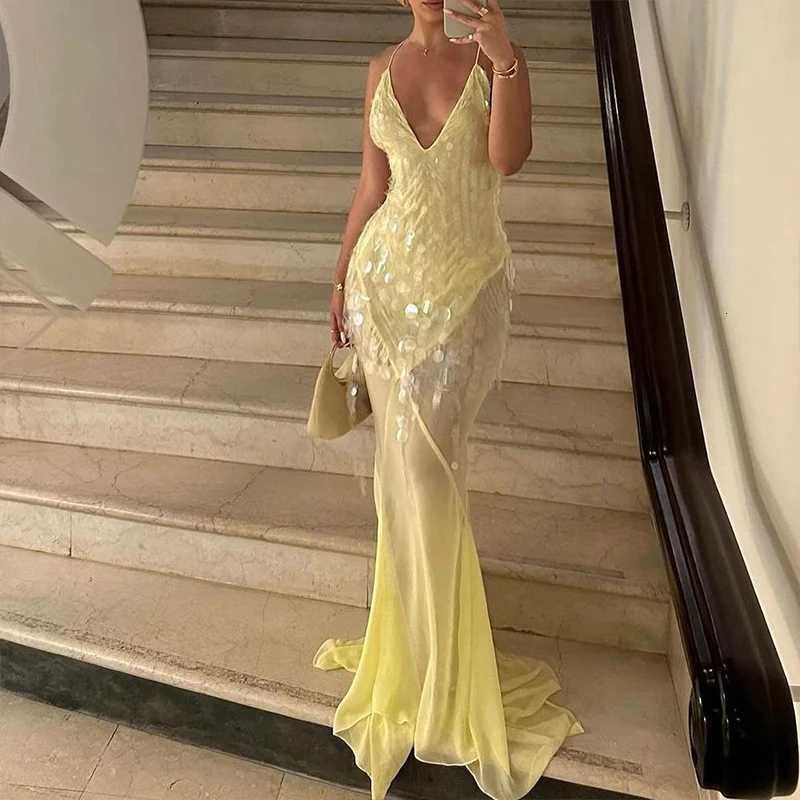 2025 Sexy Hollow Sleeveless High Waist Evening Dress Casual Off Shoulder Suspender Dresses Lady Deep V Sequin Slim Mermaid Dress Z250728