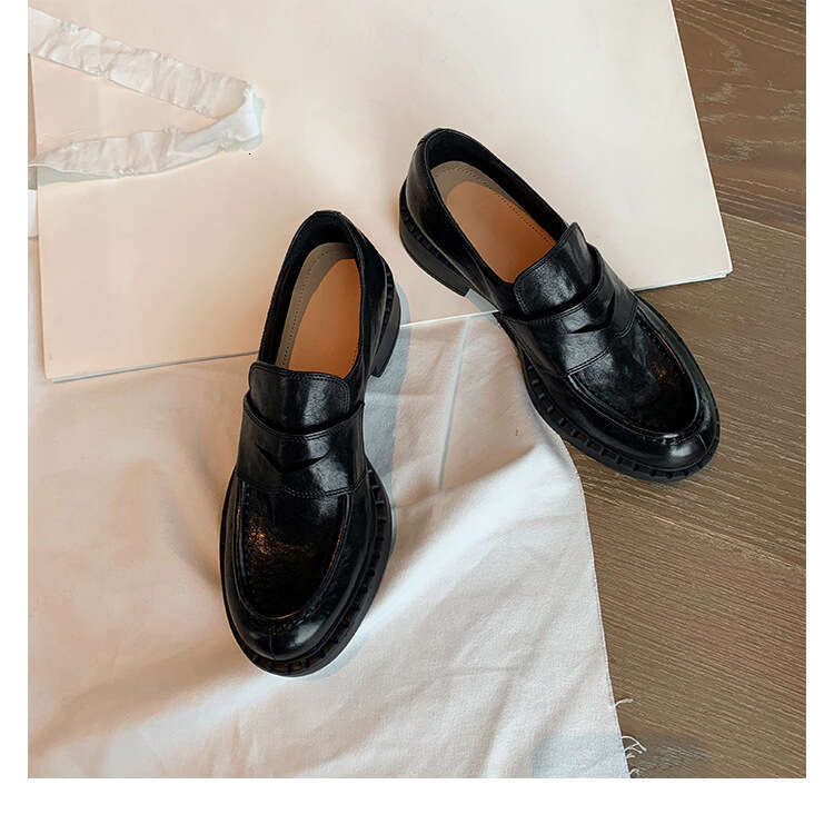 Designer Washed Horse Pattern British Style Casual Thick Heel Loafers Women's Small Leather Shoes Autumn Winter