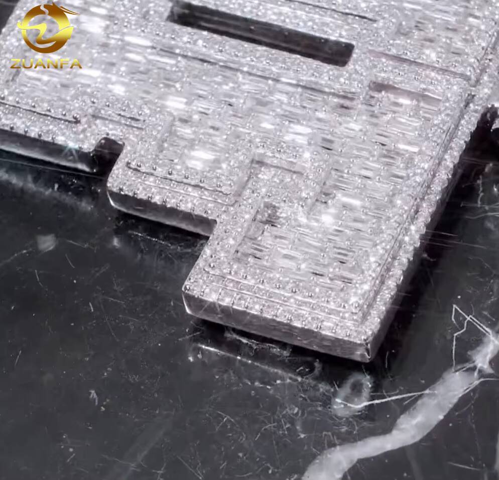 Hip Hop Style Custom High-end 925 Silver Iced Out Mens Baguette Diamond VVS Moissanite Letter Pendant