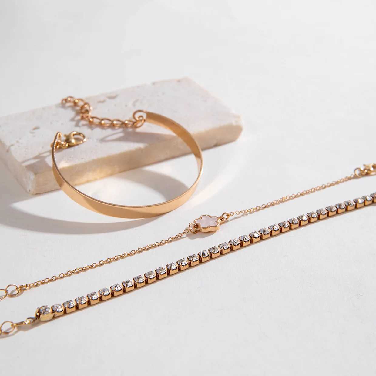 3Pcs/Set Bohemia Minimalism Metal Rhinestone Chain Bracelet Set for Women Metal Bangle Gold Color Jewelry Gifts W250728