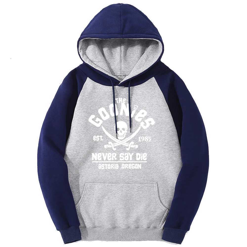 Goonies Never Say Die Color Collision Hoodie Mens Loose O-neck Clothing Wool Casual Hoodie Raglan Sweatshirt Manga Hip Hop W250408