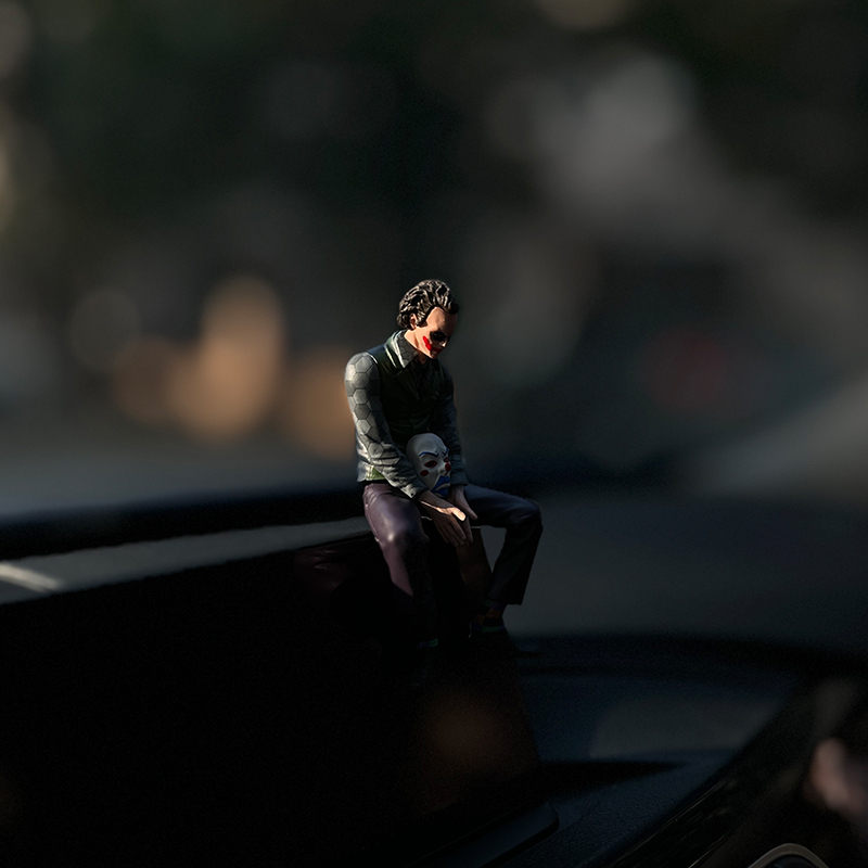 Clown Heath Ledger Car Display Ornament Dashboard Figurine Healing Series Car Interior Decoration Hand Figure 250728
