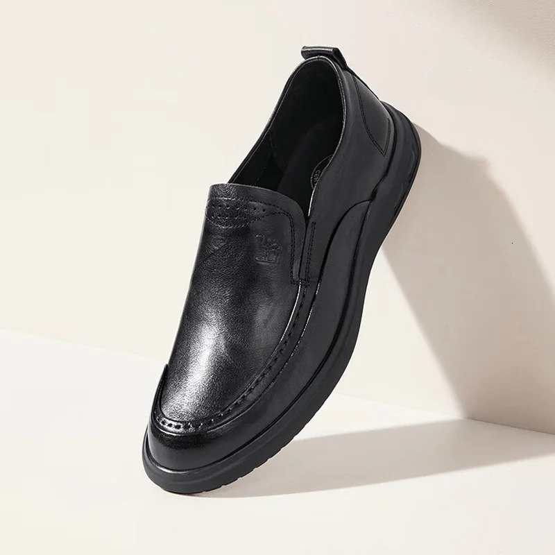 GOLDEN CAMEL Dress Shoes Men Scratched Cowhide Loafers Soft-soled Comfortable Non-slip Casual Business Leather Shoes for Men 250723